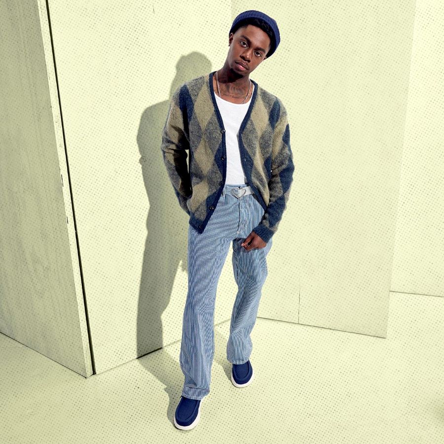 SS25_HEYDUDE_WALLY_COMF_WOVEN_NAVY_BLAZER_MULTI_43639-4UX_030_COLOR