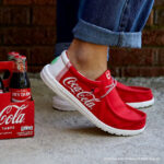 43062-62M_WALLYCOKE_TRUEREDWHITE_LEFT_SIDE