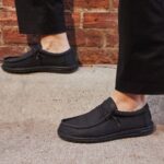 40700-060_WALLY_EASY_WASHED_CANVAS_BLACK_BLACK_LEFT_SIDE